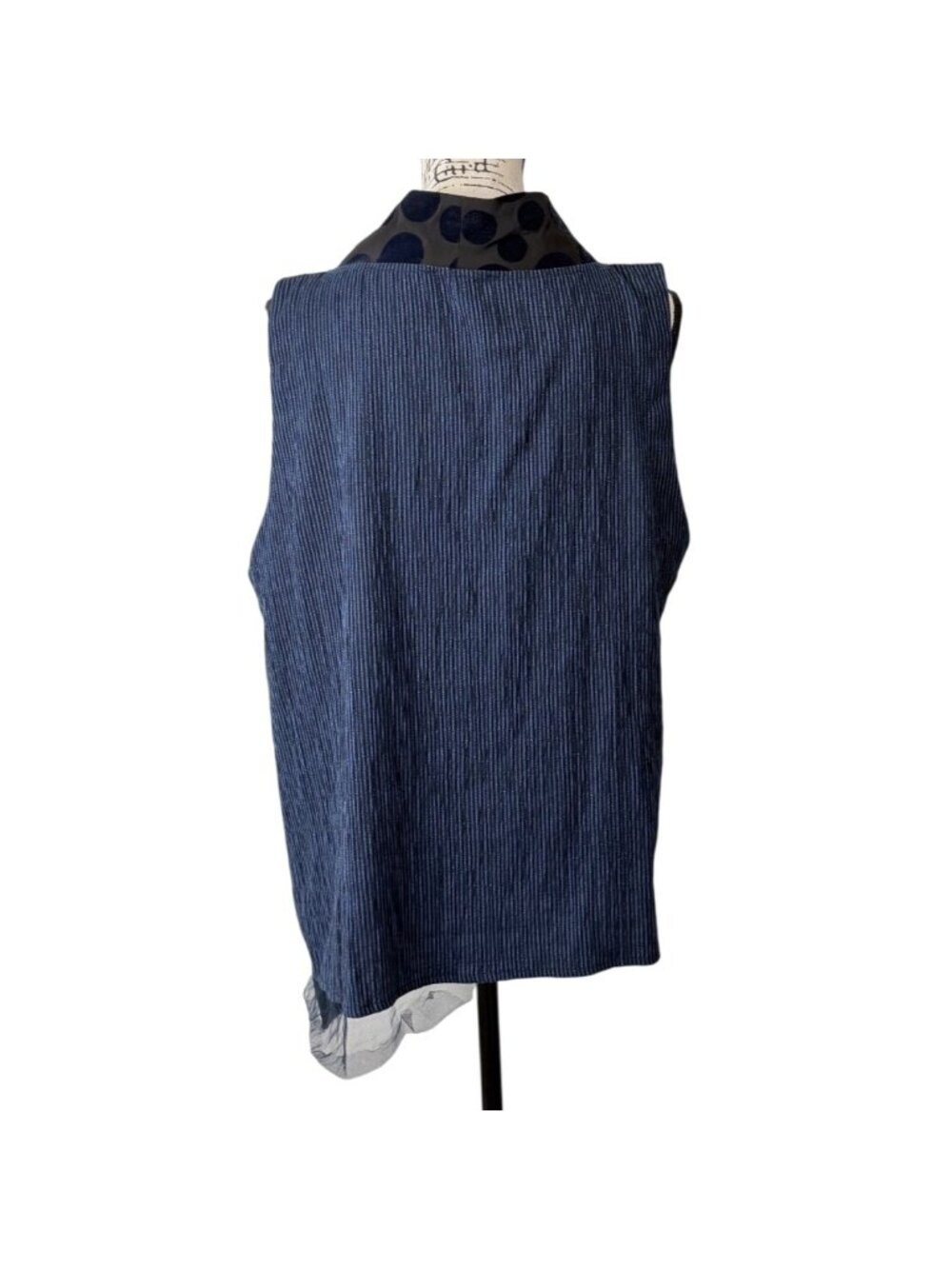 Luukaa Womens US Size 8 Sleeveless Top Button-Up Asymmetrical Artsy Navy Stripe - Picture 3 of 8